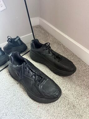 Hoka One One Bondi LTR black leather running sneakers | size 13